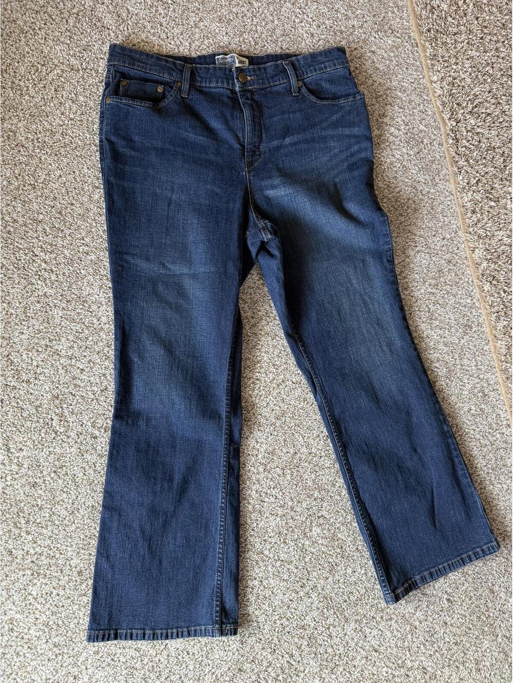 Levi's Signature Women's At Waist Bootcut Jeans Size Misses 16 Short